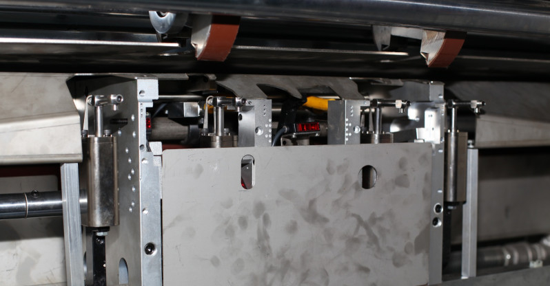 Fiyat Etiketi Bulmacaları İçin Gri Tahta Laminasyon Makinesi 16KW