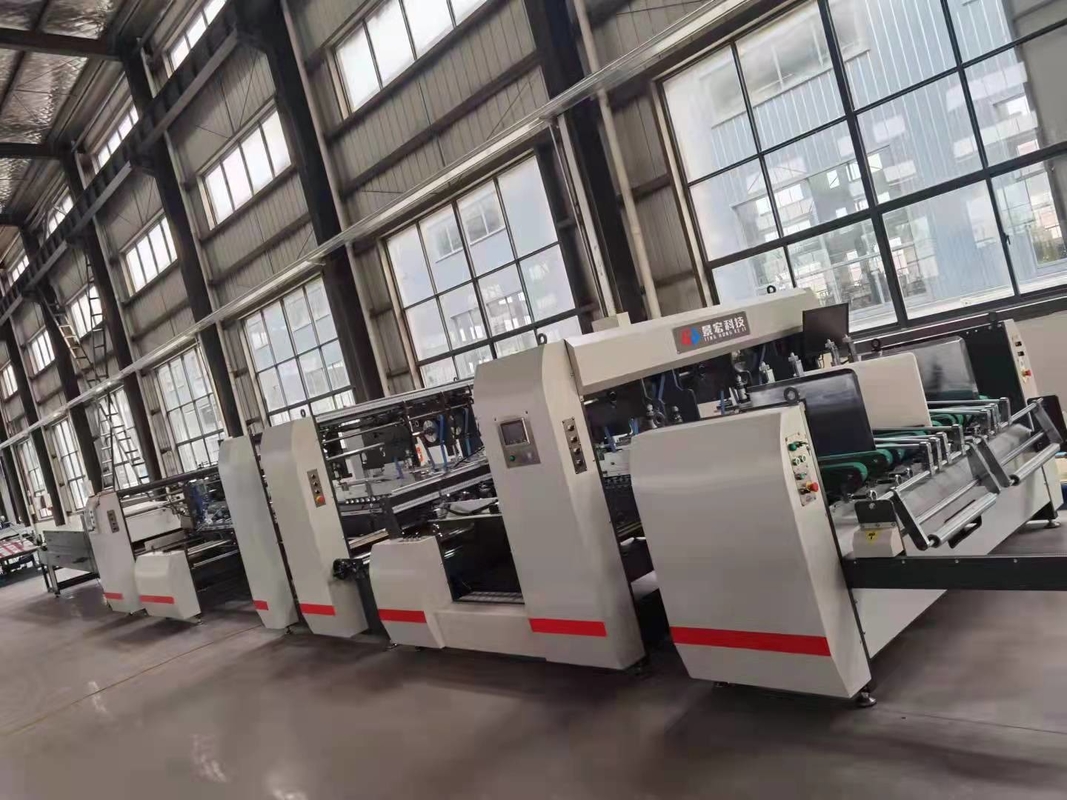 1mm-10mm Oluklu Kutu Klasör Yapıştırma Makinesi 250m / Min Yüksek Hız