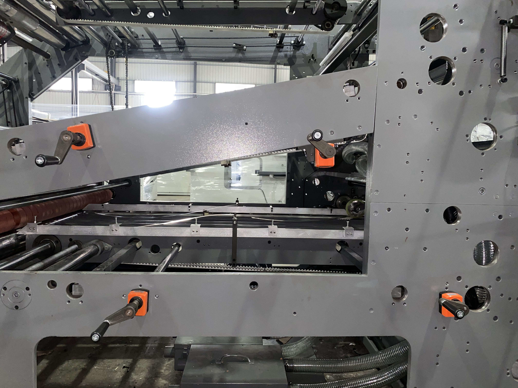 Otomatik Çift Cidarlı Flüt Laminasyon Yapıştırma Makinesi 1650 Tipi
