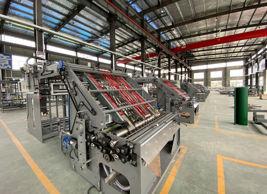 3 Kat 5 Kat Oluklu Flüt Laminasyon Makinesi 380V 25HP DX-1650XL