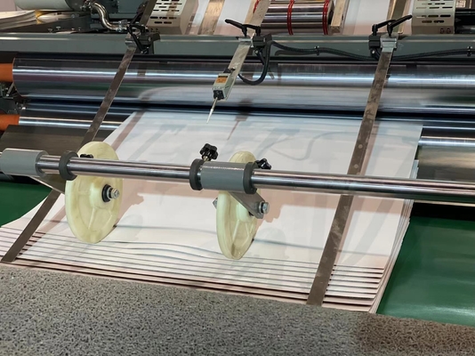 Karton Kağıt için Tam Otomatik Flüt Laminasyon Makinesi